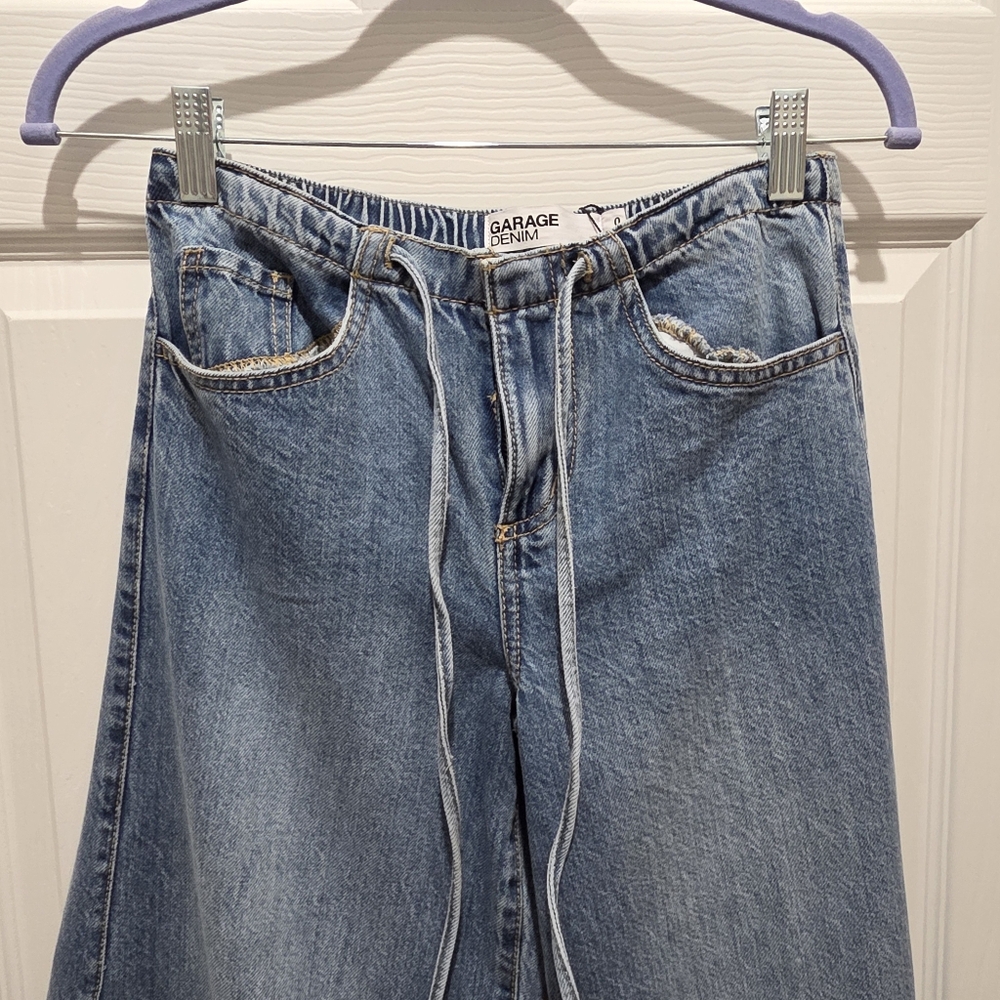 NWT Garage Belted Low Rise Wide Leg Jeans - Picture 6 of 9